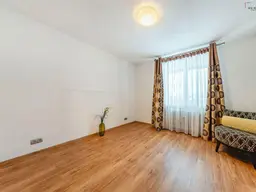 Ruhige 3-Zimmer-Wohnung mit Balkon und atemberaubender Aussicht in Buch i. Tirol