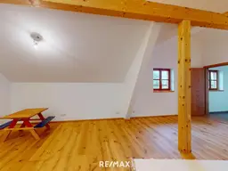 Erstbezug – Büro- oder Praxisfläche mit Charme