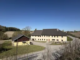 LANDWIRTSCHAFTLICHE LIEGENSCHAFT IN RUHIGER LAGE