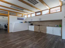 Helle Bürofläche in zentraler Lage