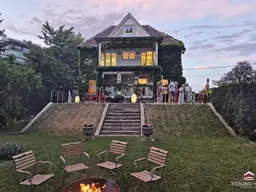 Panorama, Privatsphäre &amp; Abendstimmung: Historische Villa in Grinzing mit Ausblick bis zum Schneeberg