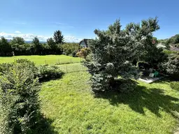 Riesige 10 Zimmer Doppelhaushälfte mit 400 m² Garten nahe Wien