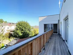 Geräumige Wohnung mit sonnigem Balkon!