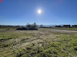 NATUR PUR: vollerschlossenes Grundstück in Aussichtslage
