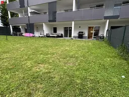 Lebenstraum mit Gartenidylle: Jetzt Ihr neuwertiges Zuhause entdecken!