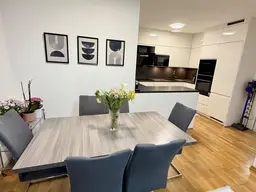 Charmante 3-Zi-EG-Wohnung mit Balkon &amp; Garage