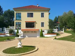 Zeitlose Eleganz – Ihr neues Zuhause in bester Lage von Siegenfeld