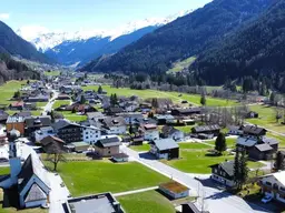 Großes Baugrundstück in sonniger Lage im Ortszentrum von Gortipohl!