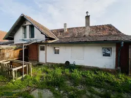 Stark sanierungsbedürftiges Haus mit großem Grundstück am Waldrand – nur 5 Minuten von Eggenburg entfernt