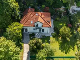 Ihr Zuhause der Ruhe – mit traumhafter Natur und gleichzeitig toller, schneller Anbindung.