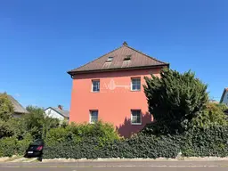 IDYLLISCH UND PLATZ FÜR ZWEI FAMILIEN !