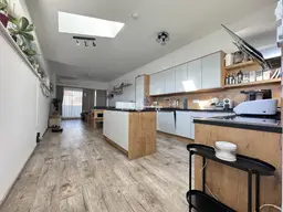 Moderne 3-Zi-Wohnung in Hörsching mit Terrasse und Carport !