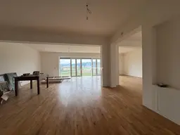 Erstbezug Büro/Praxis 2OG in Top Lage - 100m² Ideal für Ihr Business!