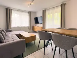 Provisionsfrei: Familienfreundliche Wohnung mit Balkon &amp; Blick zum Tennisplatz in Velden