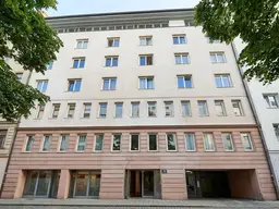 Büro/Praxis mit außergewöhnlicher 44 m² Terrasse im 5. Bezirk