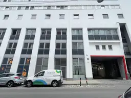 Geschäftsfläche mit vielseitigen Nutzungsmöglichkeiten