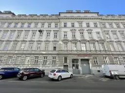 Dachgeschossbüro mit Terrasse in erstklassiger Lage beim Hauptbahnhof