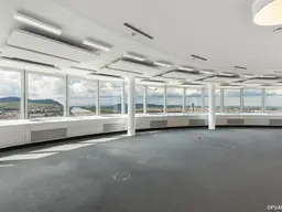 MILLENNIUM TOWER - Büroflächen mit Weitblick !