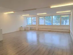 Flexible Büro- und Lagerflächen im Industriegebiet Inzersdorf!