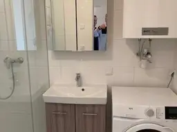 Moderne 2-Zimmer Wohnung mit Balkon in Wien 1150
