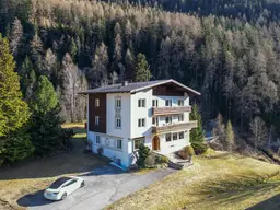 Traditionelles Haus mit mehreren Einheiten in Pfunds zu verkaufen!