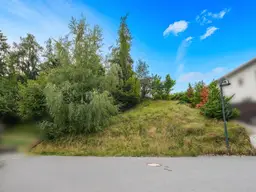 Baugrundstück in Roppen