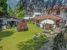 2 Häuser, 3 Wohneinheiten und ein Grundstück mit viel Garten!