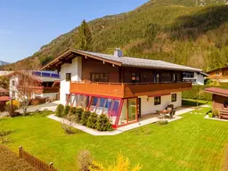 Möblierte Landhauswohnung mit Balkon in idyllischer Lage am Fuße der Loferer Steinberge