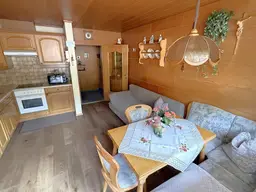 Gries am Brenner: Gepflegte 2-Zimmer-Wohnung mit Westbalkon