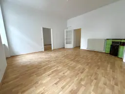 100m² Altbauwohnung: 3-Zimmer. 2 Bäder mit moderner Küche &amp; Ausstattung