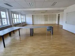 1230 Wien | BÜRO 219 m² | Lager, Parkplätze im "Office Center Wien Süd"