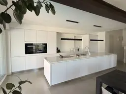 Exklusives Designhaus mit Fern- &amp; Seeblick über den Pleschinger See – inklusiver Einlegerwohnung!
