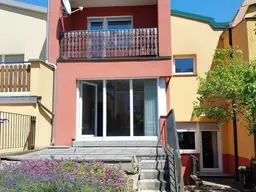 Gepflegtes Reihenhaus mit Terrasse/Garten, zwei Balkonen und Tiefgaragenplatz in Straßgang zu verkaufen!