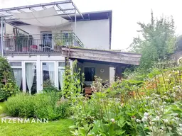 Doppelhaushälfte mit Garten in absoluter Ruhelage am Waldrand