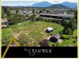 Großvolumiger, ebener, sonniger Baugrund