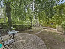 Grünes Refugium im Herzen Dornbachs • Ein Rückzugsort mit Zukunft • Eigengrund 850m² mit Altbestand! Ausgezeichnete Lage!