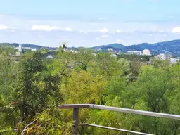 Penthouse mit atemberaubendem Ausblick ins Grüne