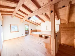 Zauberhaftes Chalet mit traumhaft angelegtem Garten in sonniger Panoramalage