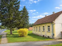 Liegenschaft mit großem Potenzial auf ca. 1.807 m² bewilligter Einreichplan &amp; bestehende Bodenplatte