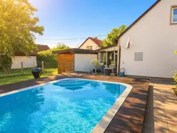 NEUER PREIS! Einfamilienhaus mit Pool, Sauna, Wintergarten &amp; großem Grundstück in Ruhelage