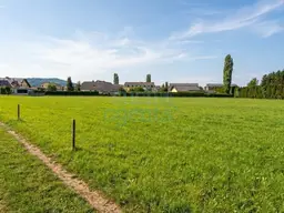 Eben gelegenes Baugrundstück in ruhiger Wohnlage