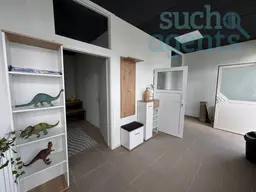 Wohnen wie im Haus: Erdgeschosswohnung mit ca. 125 m² Nutzfläche und ca. 64 m² Eigengarten