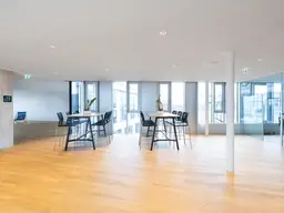Repräsentative Büro- oder Praxisfläche mit 230 m² oder 90 m²