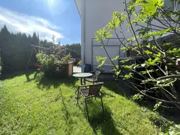 Moderne Maisonette in Hohenems: 3 Zimmer, Garten, Terrasse und 2 Abstellplätzen