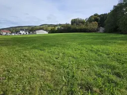 Tolles Gewerbegrundstück an der A1 zu vermieten