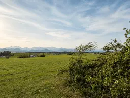 Einzigartiges Grundstück mit Panoramablick in Ruhelage
