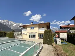 Luxuriöses Einfamilienhaus mit Pool in Mieming
