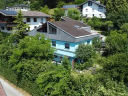 Familienidylle mit Perspektive – Haus mit zwei Einliegerwohnungen und Panoramablick