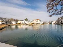 Das HAUS am SEE umgeben von viel Naturwald, Tennisplatz/ Spielplatz inklusive - Natur PUR