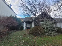 Grundstück mit Altbestand